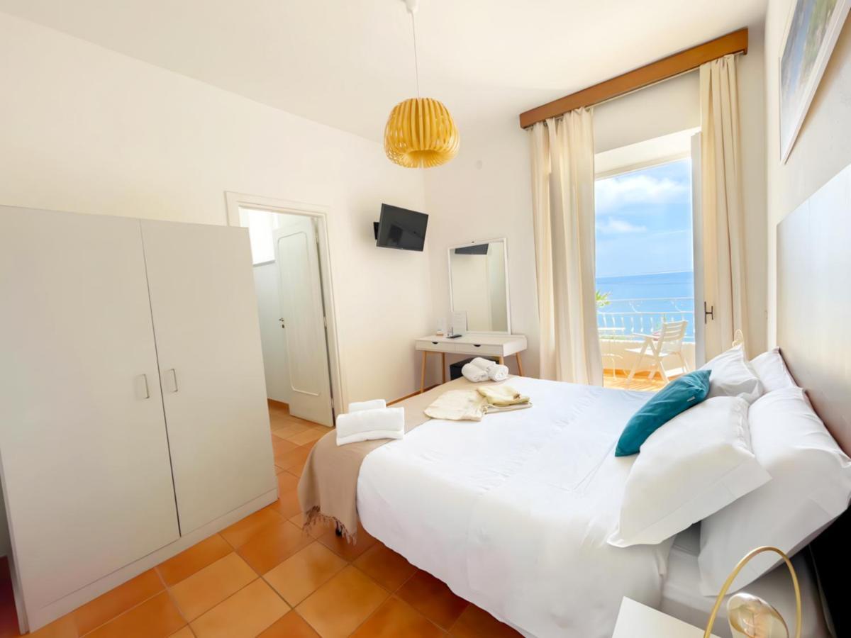 Hotel Bina Sea